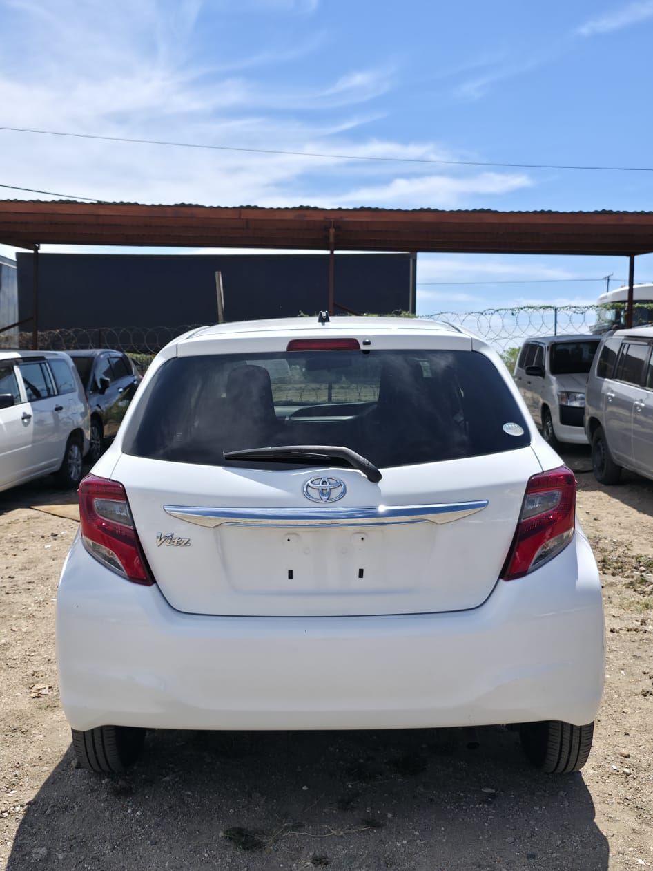 Toyota Vitz  - Image 2