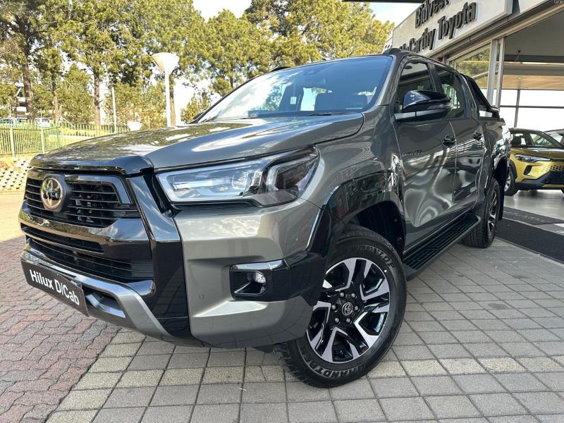 Toyota Hilux Legend 55