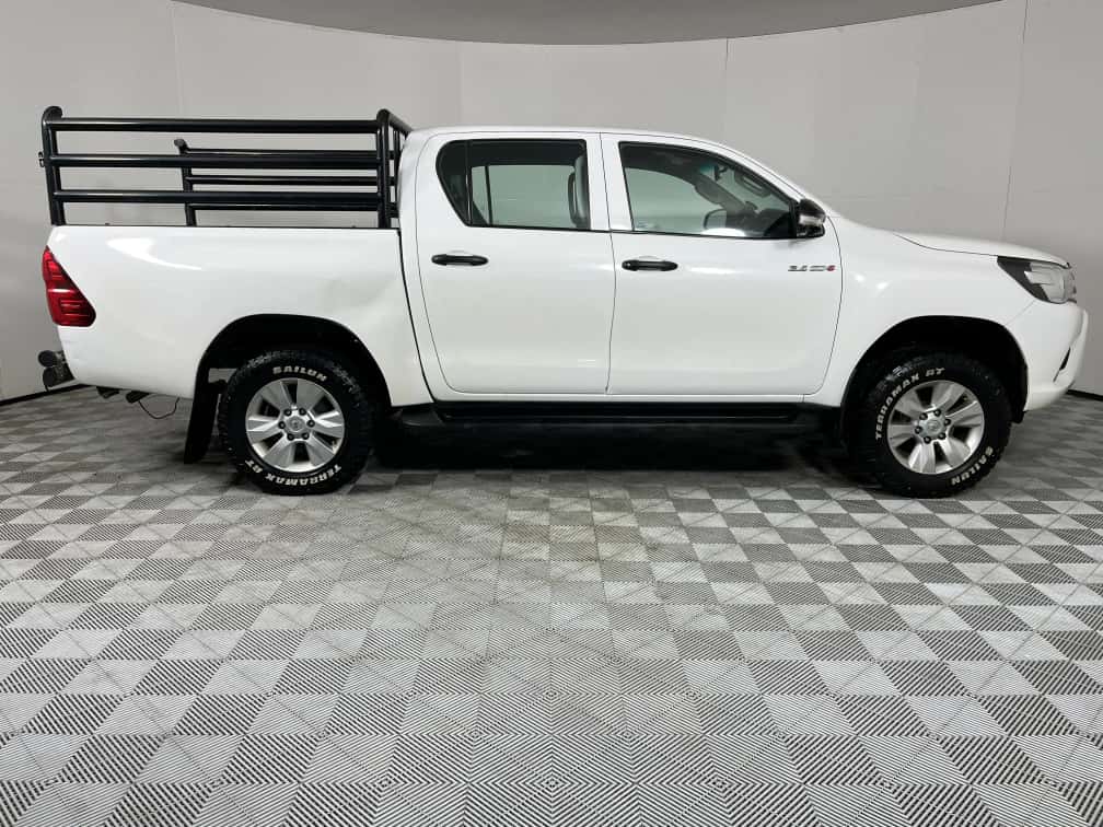 Toyota Hilux  - Image 3